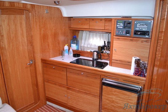 Bavaria 35
